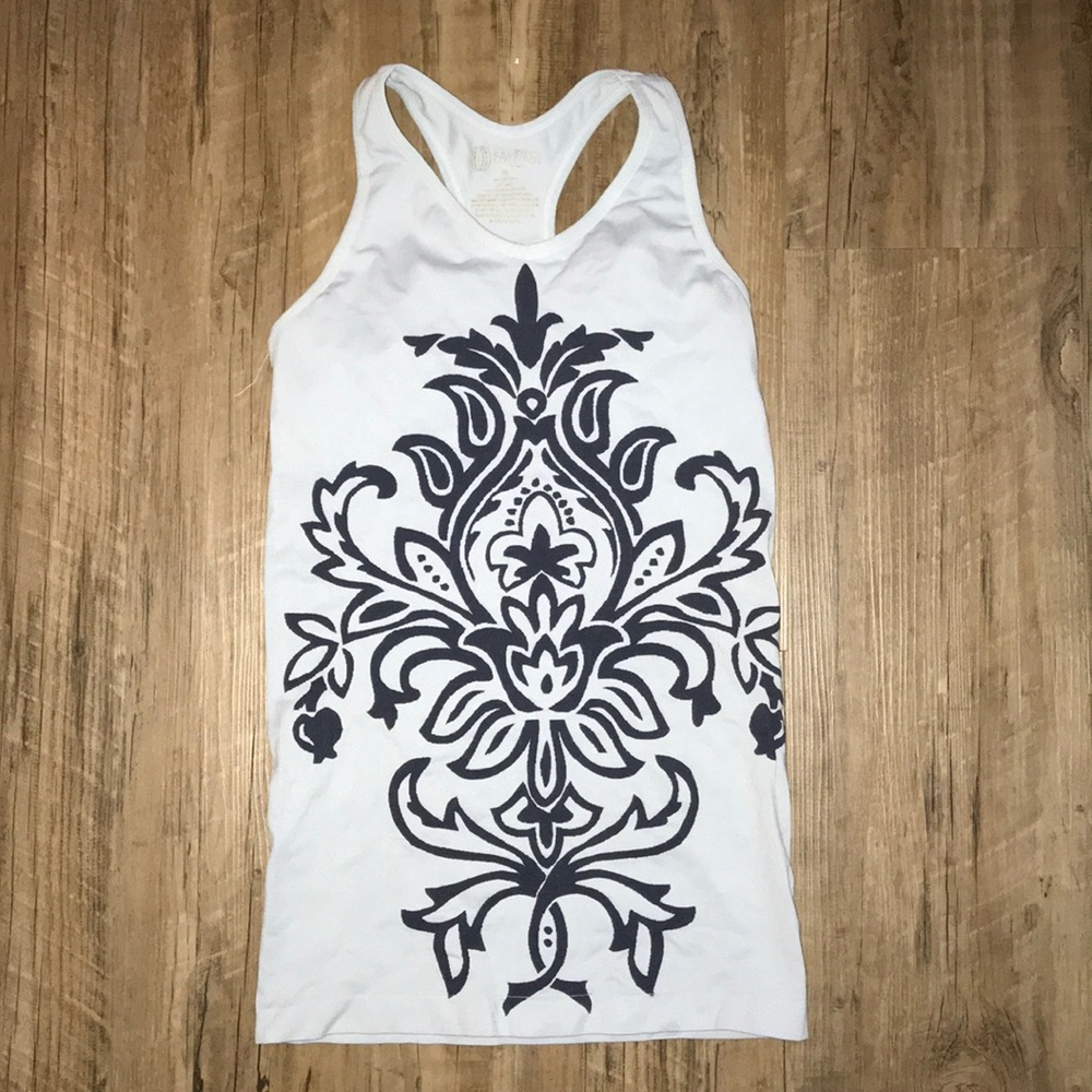 The Balance collection, Marika Tek top